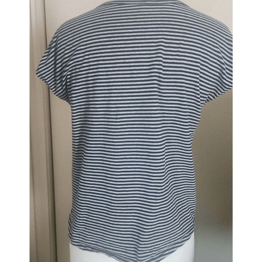 F09 Stetson black n gray striped top